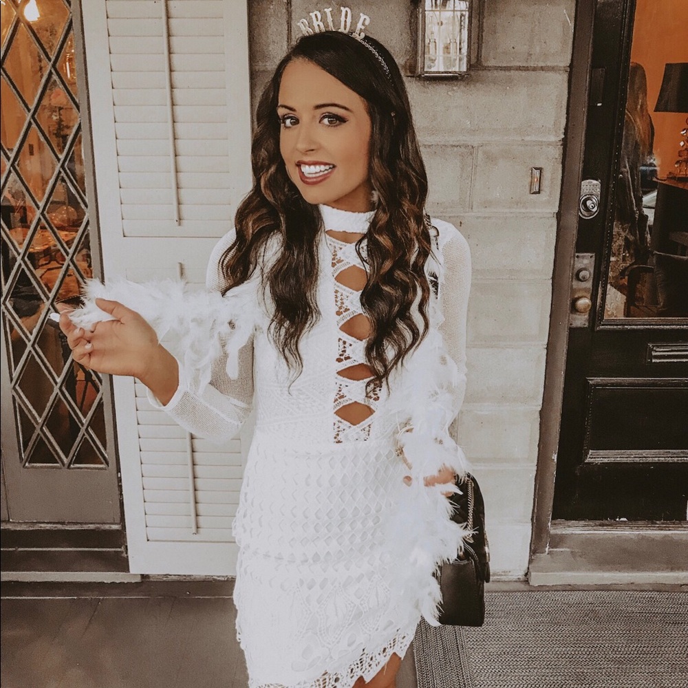 Long Sleeve Lace Up White Dress